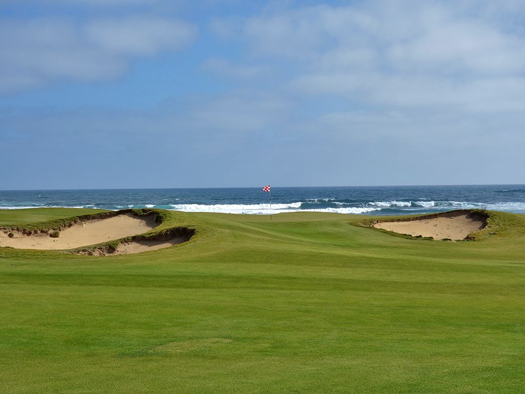1st Hole at Ocean Dunes Golf Course (539 Yard Par 5)